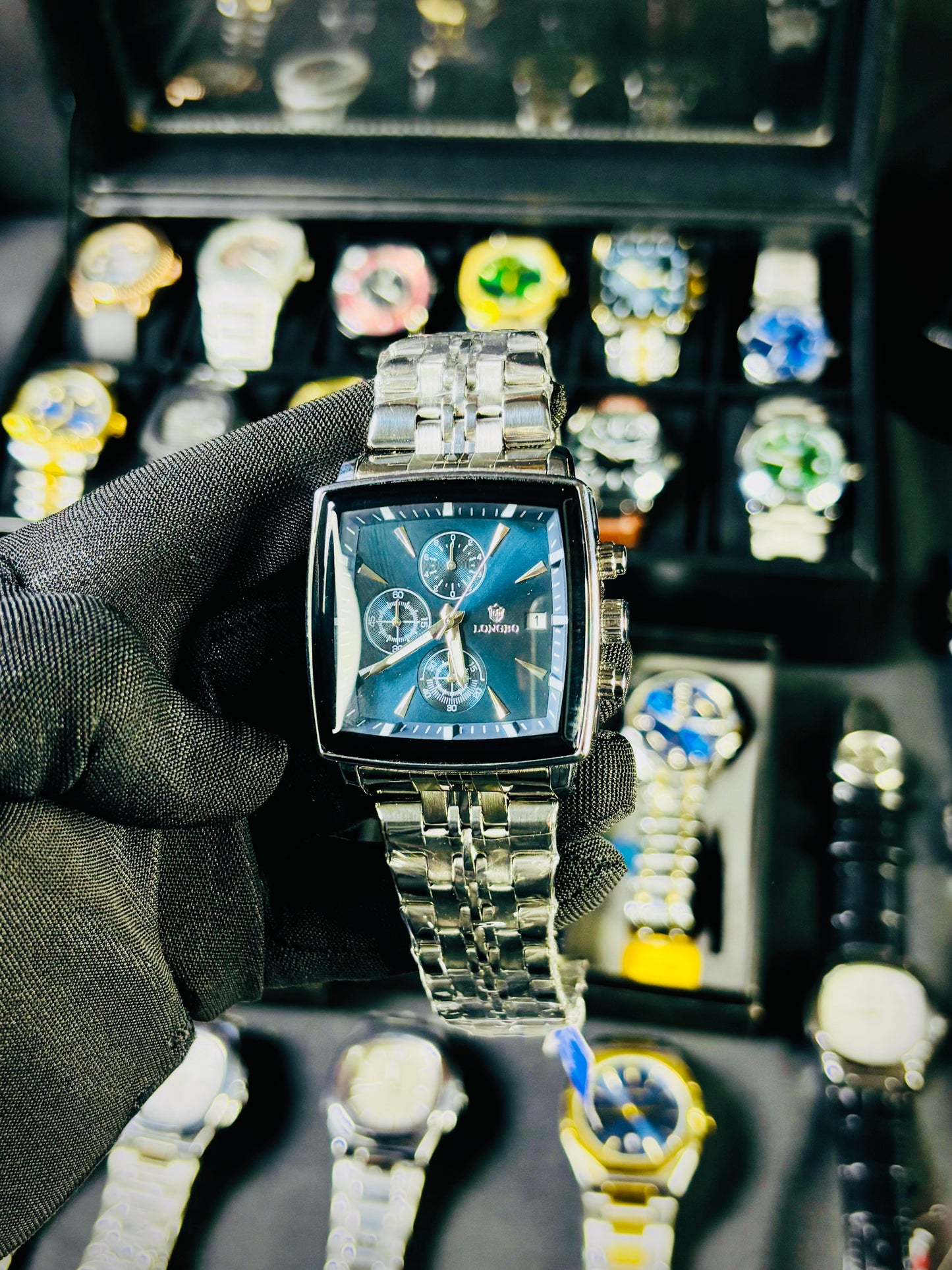 “Unboxed LOBO 2025 watch with packaging”