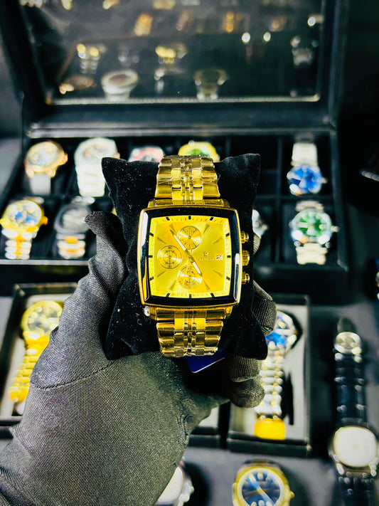 “Bold LOBO wristwatch styled for daily wear”